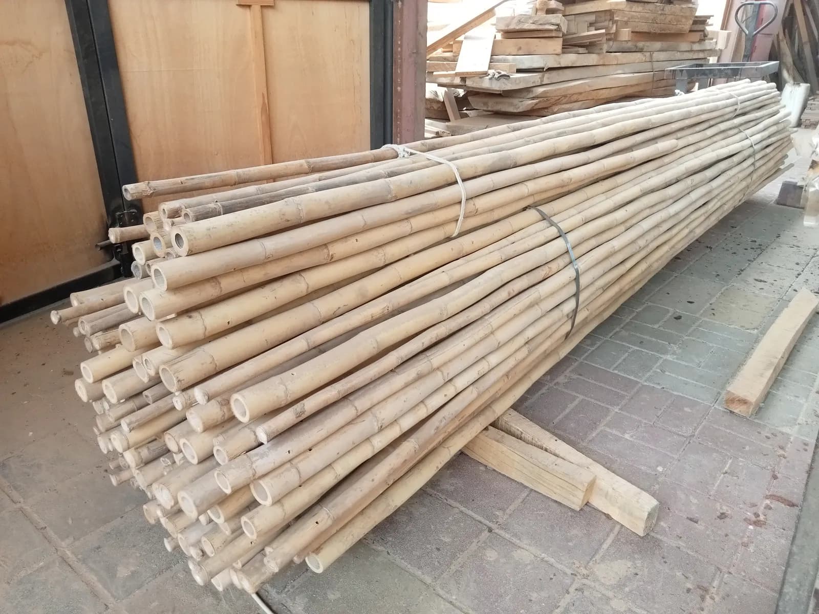 Natural and Customized Poles — Bestonhomes, photo 24 of 27